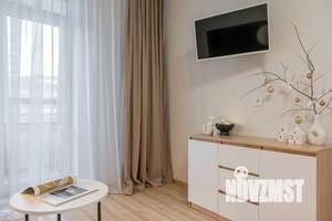 2-к квартира, посуточно, 57м2, 1/1 этаж