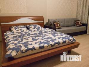 1-к квартира, посуточно, 47м2, 8/19 этаж