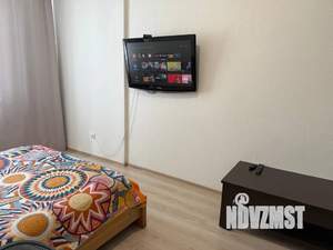 1-к квартира, посуточно, 41м2, 6/25 этаж