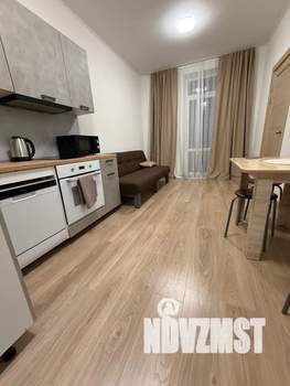 1-к квартира, посуточно, 42м2, 10/19 этаж