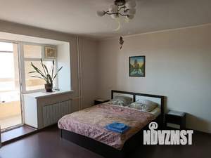 Студия квартира, посуточно, 29м2, 8/10 этаж