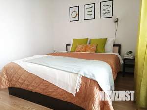 Студия квартира, посуточно, 34м2, 21/25 этаж