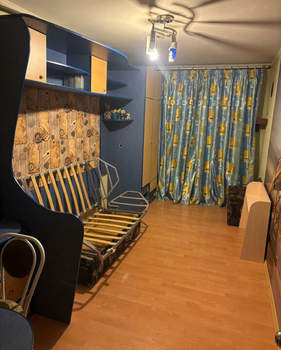 3-к квартира, на длительный срок, 58м2, 1/5 этаж