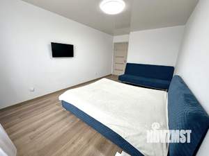 1-к квартира, посуточно, 48м2, 18/35 этаж