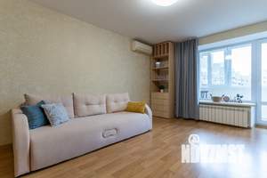 1-к квартира, посуточно, 60м2, 1/1 этаж
