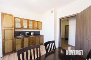 2-к квартира, посуточно, 68м2, 1/1 этаж