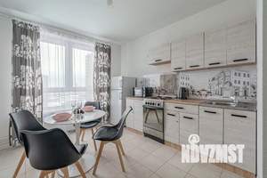 1-к квартира, посуточно, 35м2, 1/1 этаж