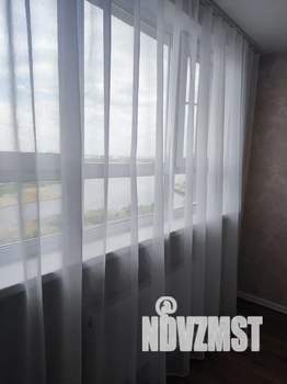 Студия квартира, посуточно, 25м2, 23/27 этаж