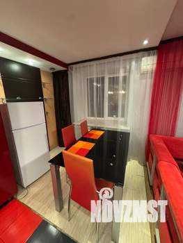 1-к квартира, посуточно, 63м2, 13/16 этаж