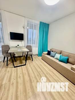 Студия квартира, посуточно, 28м2, 3/15 этаж