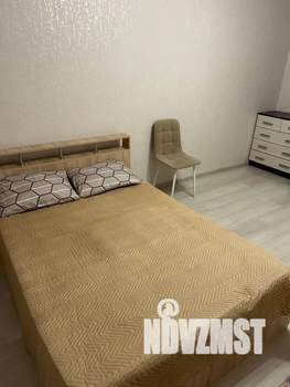 1-к квартира, посуточно, 35м2, 4/9 этаж