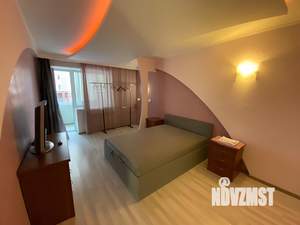 3-к квартира, посуточно, 100м2, 2/10 этаж