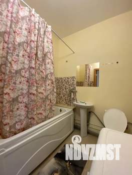 1-к квартира, посуточно, 42м2, 21/21 этаж