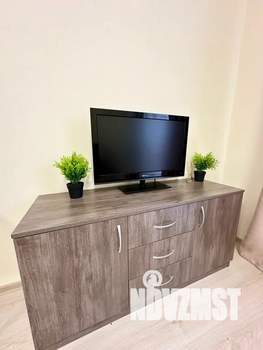Студия квартира, посуточно, 35м2, 22/25 этаж