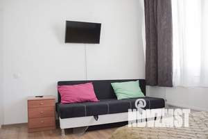 1-к квартира, посуточно, 25м2, 13/23 этаж