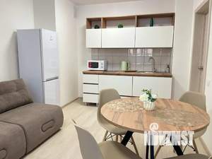 1-к квартира, посуточно, 36м2, 13/25 этаж