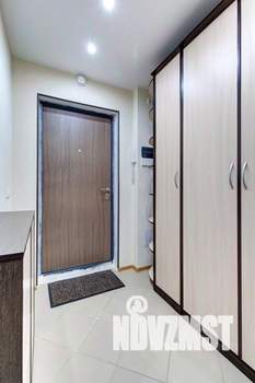 1-к квартира, посуточно, 57м2, 1/1 этаж