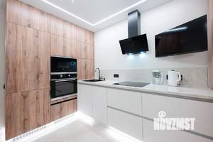 2-к квартира, посуточно, 74м2, 20/35 этаж