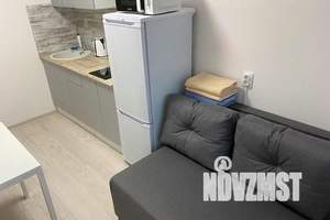 2-к квартира, посуточно, 40м2, 7/10 этаж