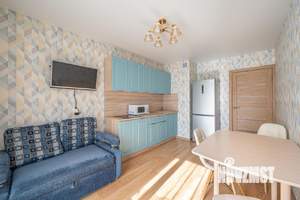 1-к квартира, посуточно, 40м2, 1/1 этаж