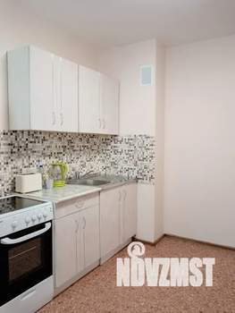 1-к квартира, посуточно, 38м2, 4/16 этаж