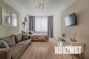 1-к квартира, посуточно, 37м2, 3/12 этаж