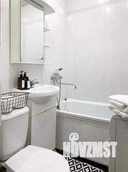 1-к квартира, посуточно, 40м2, 3/5 этаж