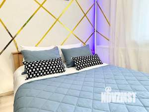 Студия квартира, посуточно, 35м2, 11/25 этаж
