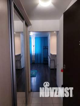 1-к квартира, посуточно, 37м2, 9/16 этаж