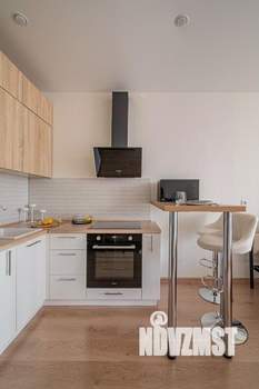 Студия квартира, посуточно, 27м2, 7/17 этаж