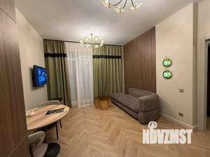 1-к квартира, посуточно, 42м2, 1/1 этаж