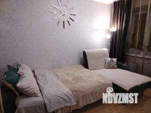 1-к квартира, посуточно, 47м2, 13/16 этаж