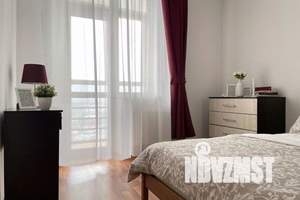 2-к квартира, посуточно, 70м2, 18/26 этаж