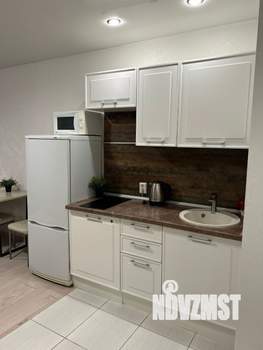 Студия квартира, посуточно, 35м2, 5/16 этаж