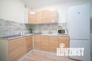 2-к квартира, посуточно, 41м2, 17/25 этаж