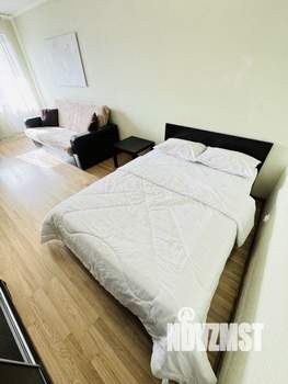 Студия квартира, посуточно, 40м2, 9/20 этаж