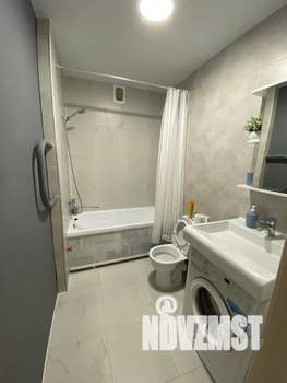 2-к квартира, посуточно, 42м2, 7/10 этаж