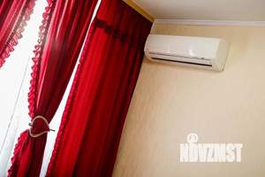 1-к квартира, посуточно, 45м2, 9/18 этаж