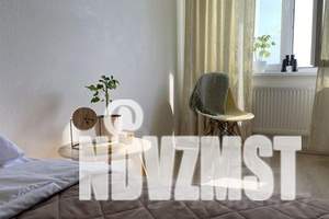 1-к квартира, посуточно, 37м2, 14/25 этаж