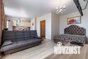 1-к квартира, посуточно, 40м2, 1/25 этаж