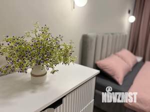 1-к квартира, посуточно, 42м2, 9/25 этаж