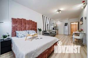 1-к квартира, посуточно, 28м2, 9/16 этаж