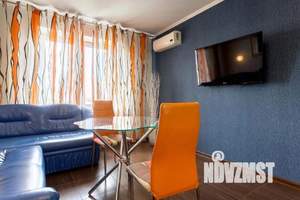 1-к квартира, посуточно, 54м2, 1/1 этаж