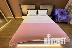 1-к квартира, посуточно, 49м2, 13/20 этаж