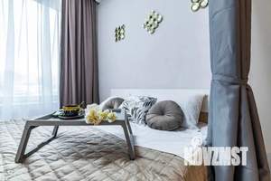 Студия квартира, посуточно, 27м2, 3/18 этаж