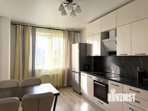 2-к квартира, посуточно, 66м2, 10/25 этаж