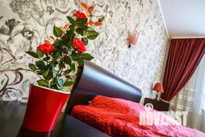 1-к квартира, посуточно, 54м2, 1/1 этаж