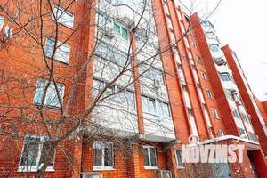 1-к квартира, посуточно, 63м2, 1/1 этаж