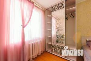 3-к квартира, посуточно, 80м2, 1/1 этаж