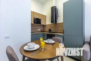 2-к квартира, посуточно, 45м2, 2/25 этаж